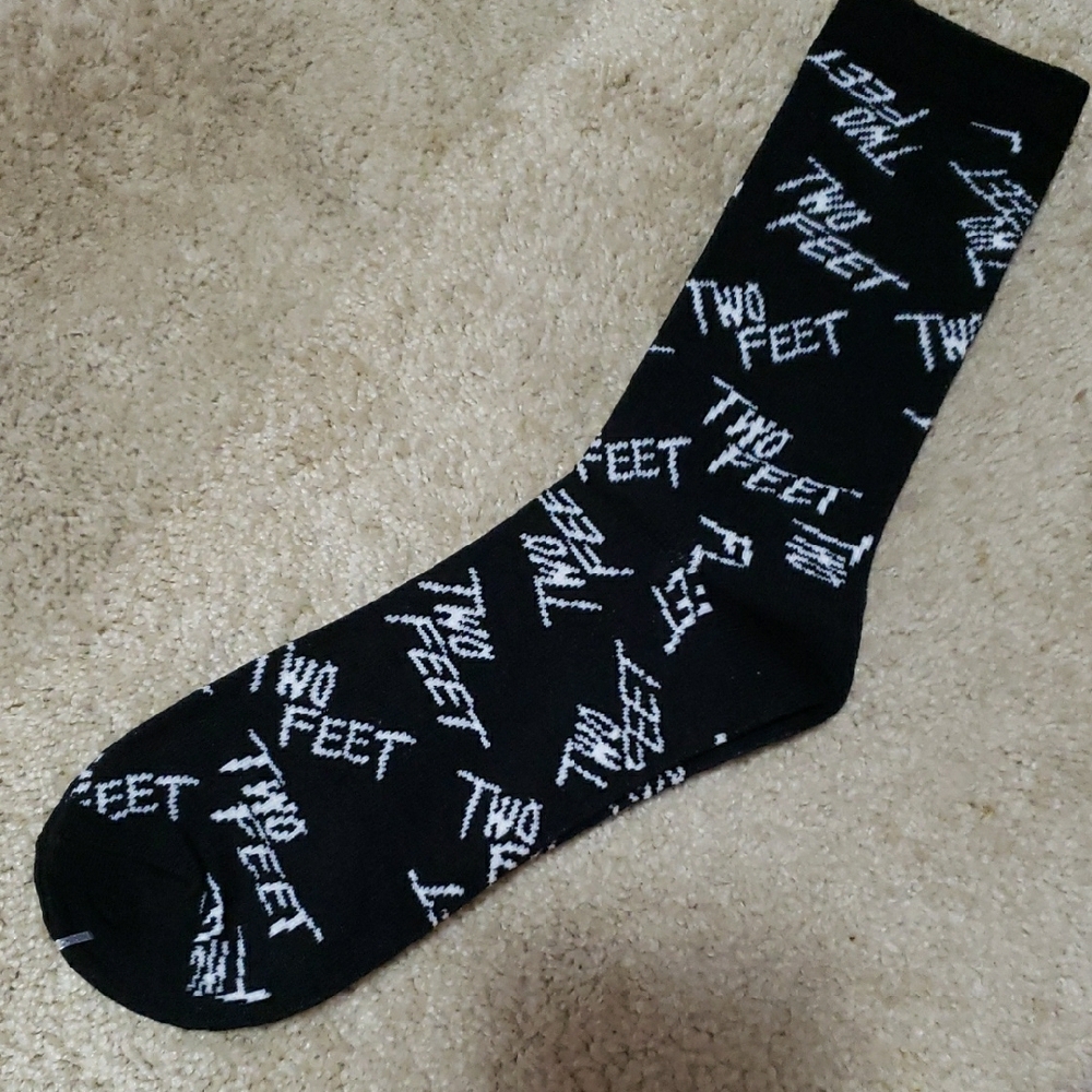 Quality Two Feet Black Socks